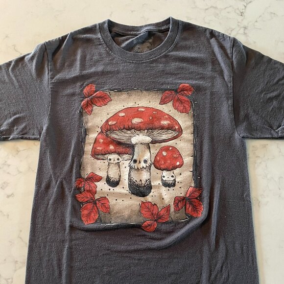 Mushroom Stephanie Bayles 2021 unisex t shirt size small - Picture 5 of 8